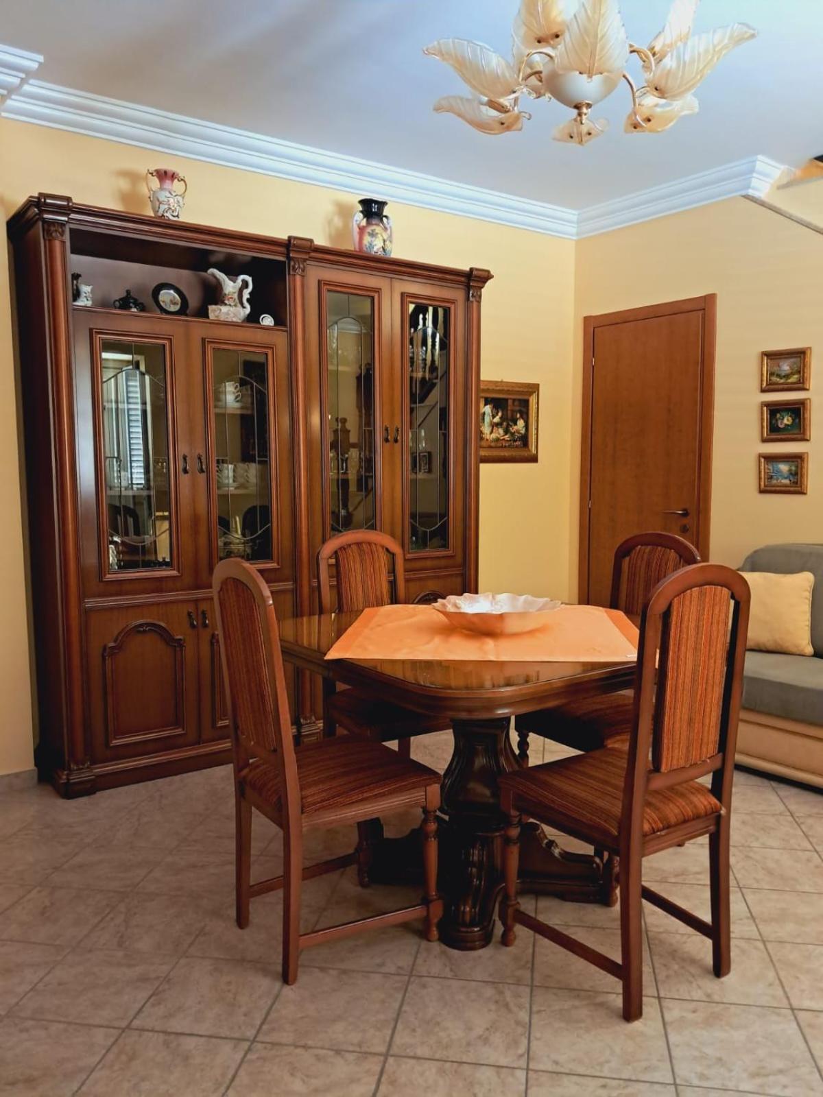 Al Cortile Del Pozzo Apartment Delia Exterior photo