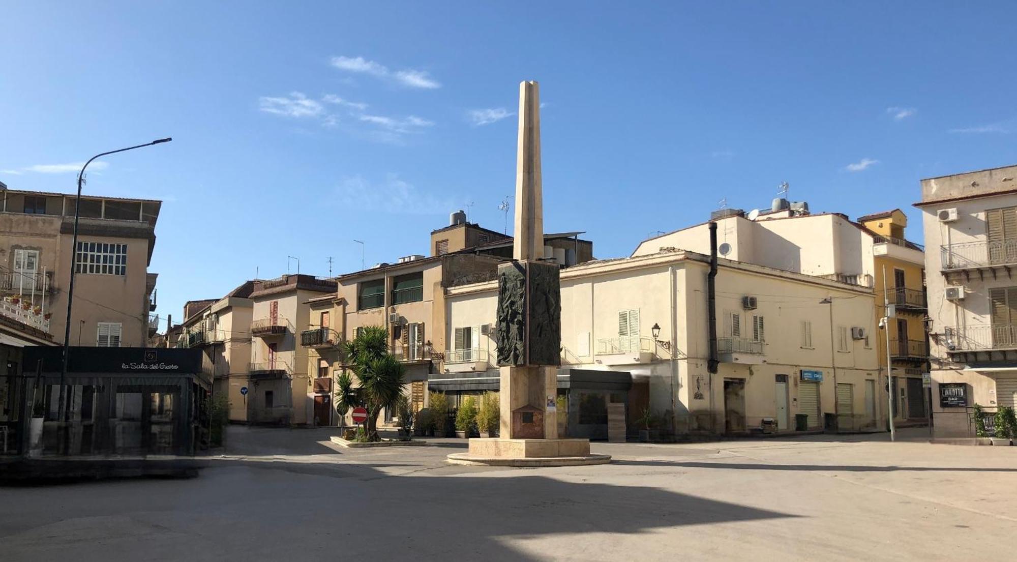 Al Cortile Del Pozzo Apartment Delia Exterior photo