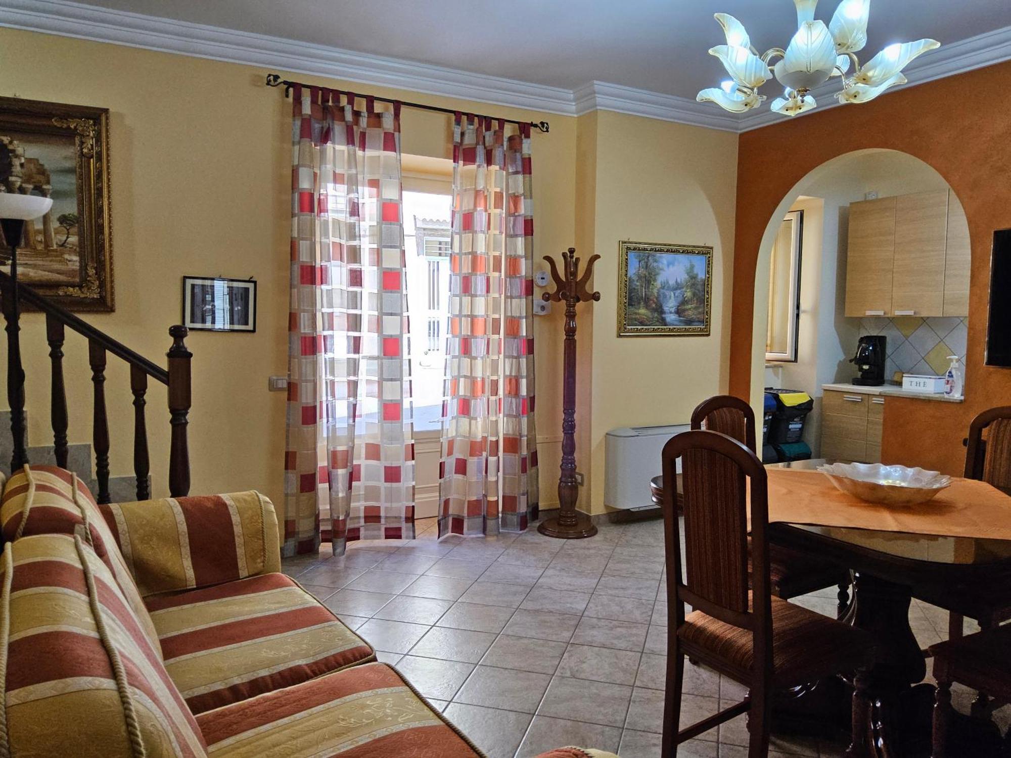 Al Cortile Del Pozzo Apartment Delia Exterior photo
